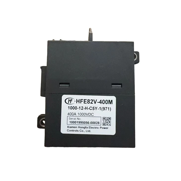 Силови контактори HFE82V-400M HONGFA Напрежение на бобината 12 24V
